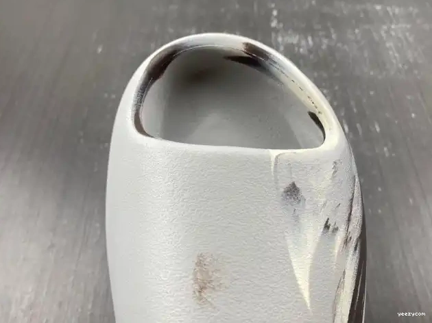 Adidas GZ5553 Slide Yeezy 0612
